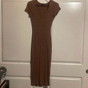 Brown/purple tint maxi dress size M. Stretch material/form fitting